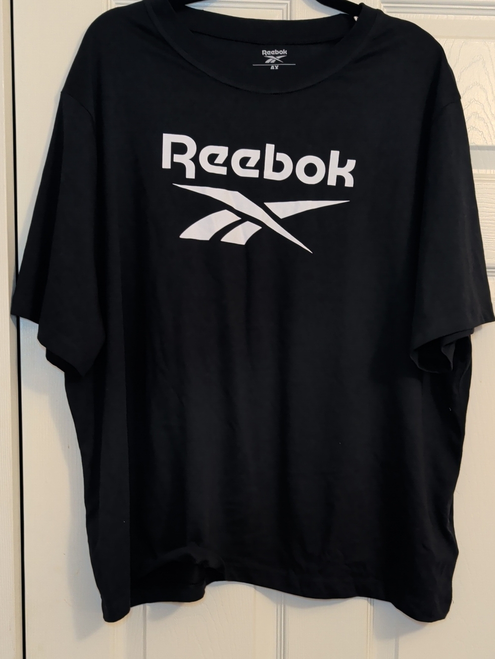 Reebok Logo T Shirt NWT - Picture 2 of 5